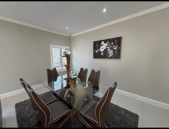 4 BEDROOM HOUSE FOR SALE IN IZINGA